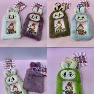PORTA CARNET DE PELUCHE LA BUBUTIPO LLAVERO