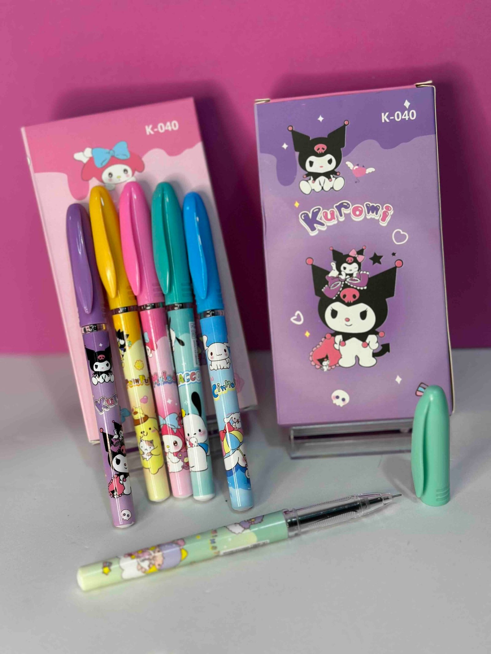 BOLIGRAFO CAJA X12 KUROMI TINTA GEL ( TINTA NEGRA )