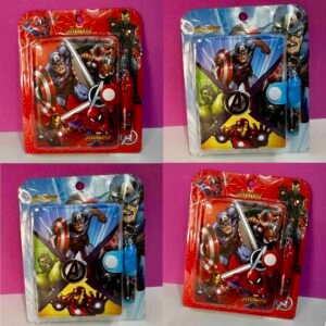 KIT LIBRETA CON MINI BOLIGRAFO AVENGERS