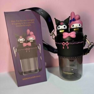 TERMO SANRIO CON DOBLE ORIFICIO (MATERIAL PLASTICO)